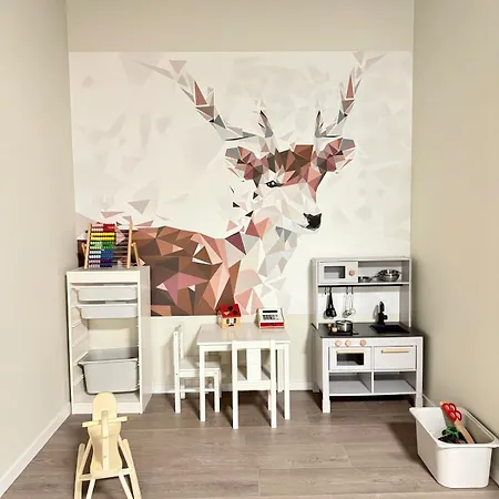 Piper Indigo Targi Апартаменти *